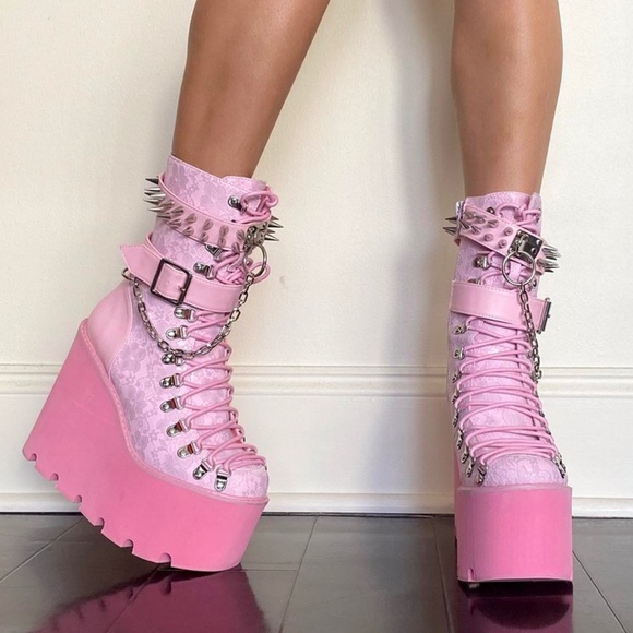 sugar thrillz platforms